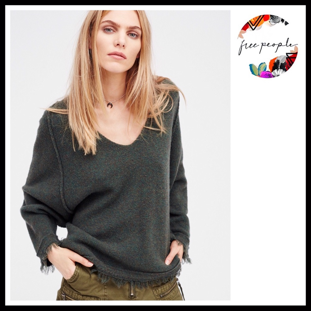 FREE PEOPLE V-NECK PULLOVER TUNIC SWEATER - Picture 2 of 8